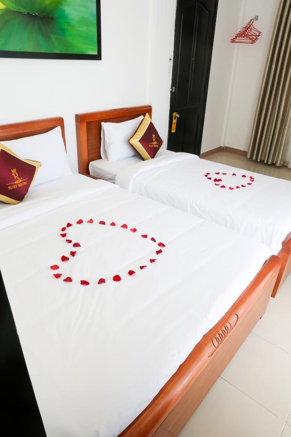 Ruby Bistro Hotel Хуе Екстериор снимка